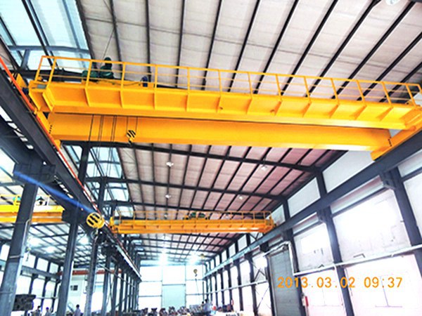 <b>山西朔州行车行吊销售厂家QD5t-22.5m桥式起重机</b>