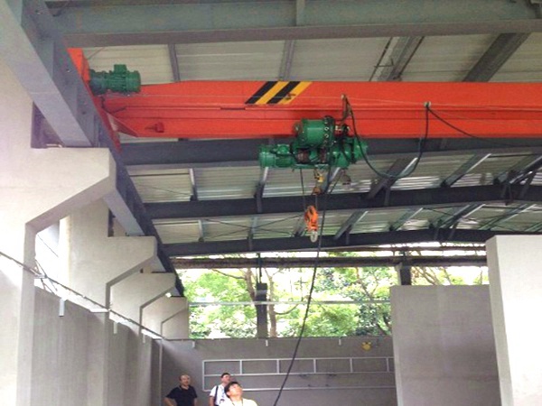 <b>河北廊坊行车行吊销售厂家10t-15m天车参数</b>
