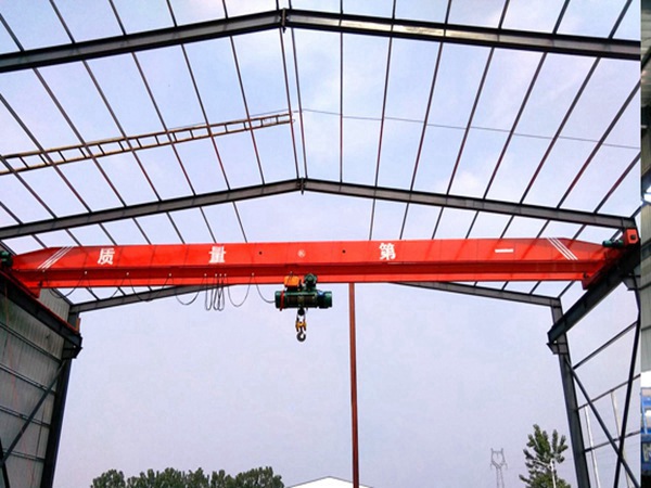 <b>广东佛山单梁起重机厂家厂房行车型号多</b>