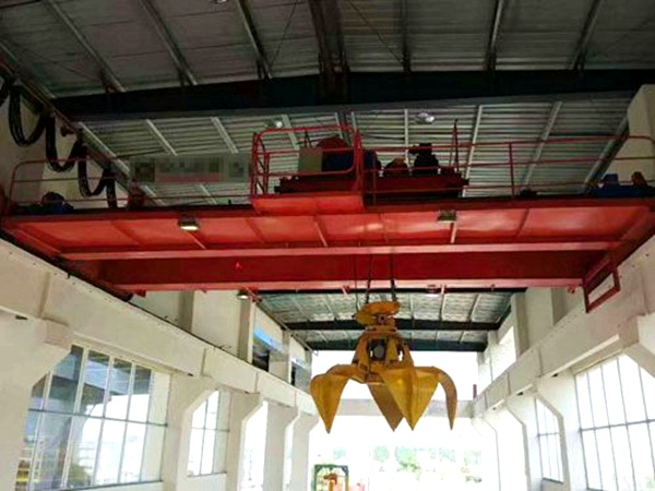 <b>浙江绍兴双梁起重机厂家十六吨酒厂抓斗行车</b>