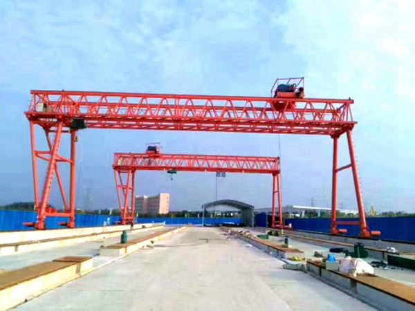 <b>江西上饶门式起重机厂家各型号龙门吊选购</b>