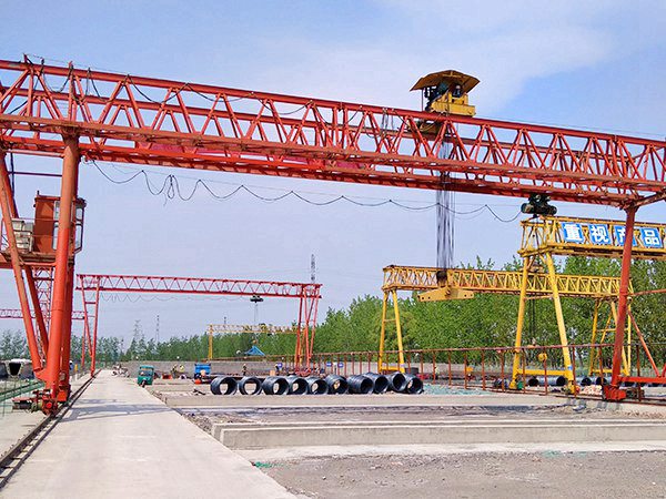 <b>广西南宁门式起重机厂家7个选择龙门吊技巧</b>