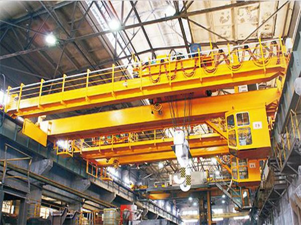 <b>江苏淮安桥式起重机厂家75TQDY型冶金航车吊运钢</b>