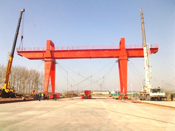 <b>湖北潜江门式起重机厂家50-300吨龙门吊应用领域</b>