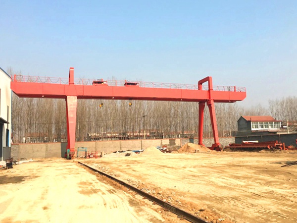 <b>江西九江门式起重机厂家龙门吊具体用途广泛</b>