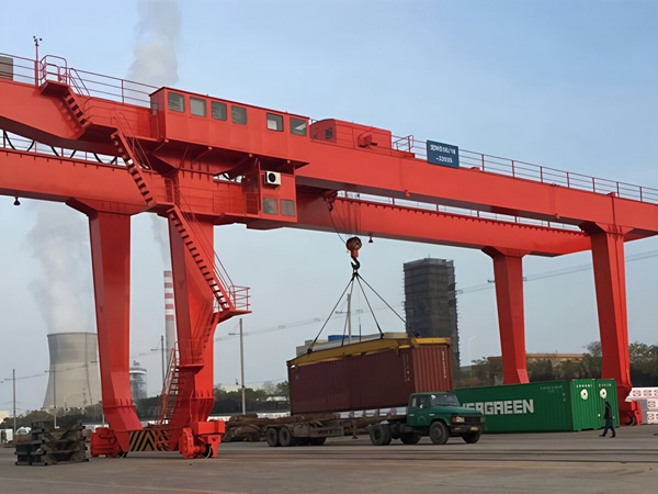 湖北鄂州门式起重机厂家港口龙门