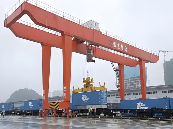 河南郑州门式起重机厂家轨道轮胎