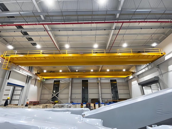 内蒙古呼伦贝尔双梁桥式起重机常